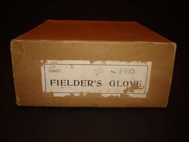 PRO Model Laced Glove Box